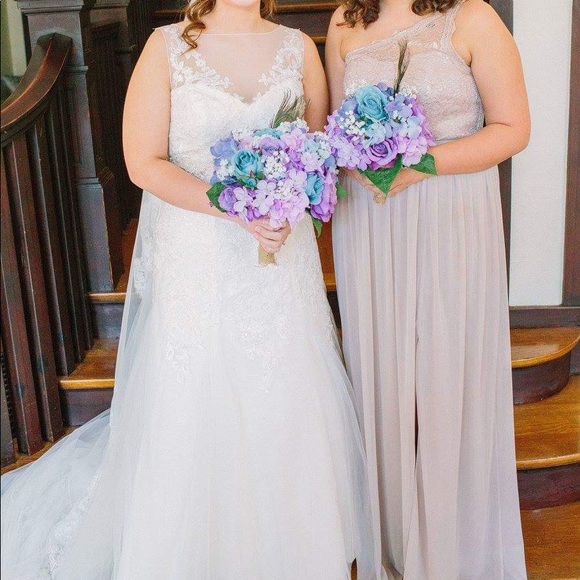 Gold metallic bridesmaid dress - Picture 1 of 2